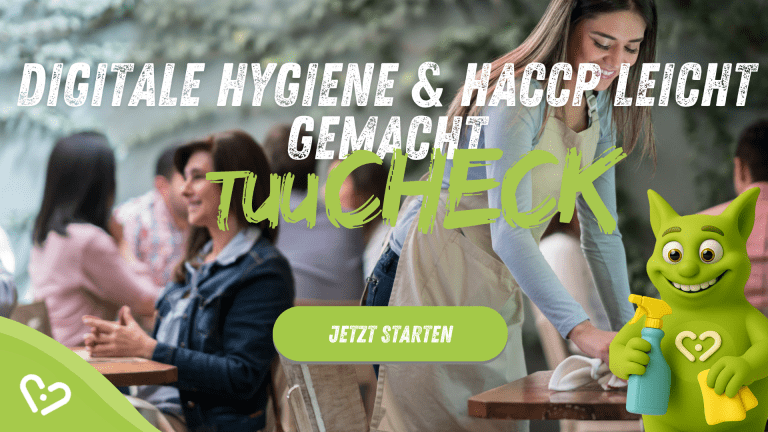 Kellnerin reinigt Tische; lächelnder Tuutuu hält Reinigungsmittel. Bildtext: 'Digitale Hygiene & HACCP leicht gemacht – TuuCHECK'.
